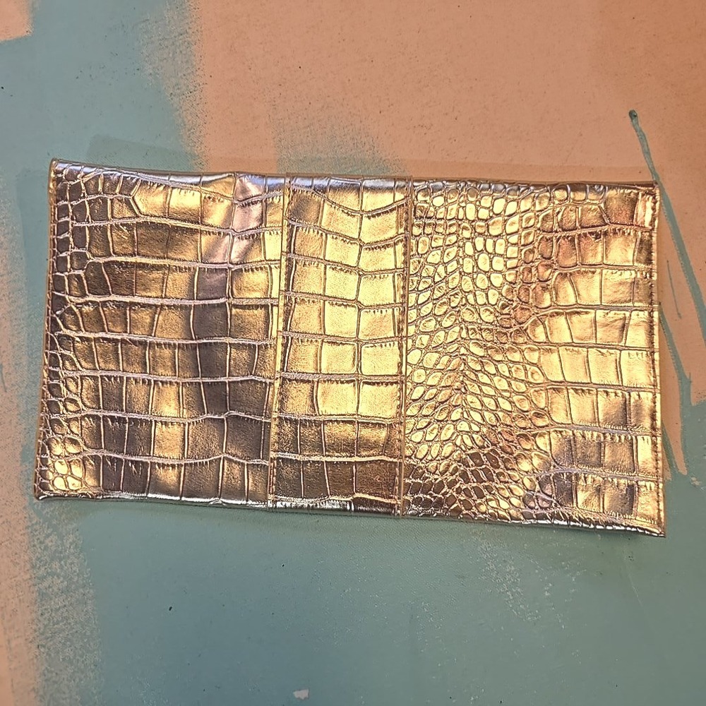 JJ Winters Gold Crocodile Envelope Clutch 7x12 Metallic Vegan Snap Close Reptile